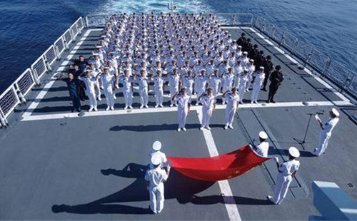 人民海军70年